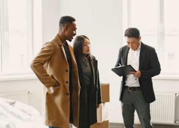 Buying Real Estate vs Renting 