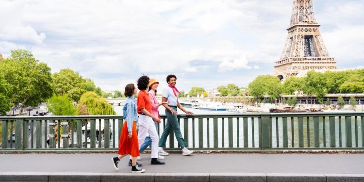 10 Tips for a Successful Paris Family Vacation