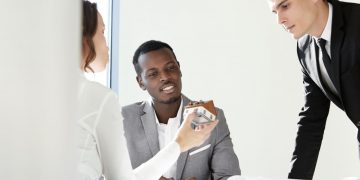 The Advantages of Selling Your House for Cash