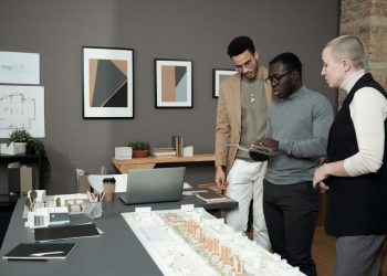 Long-Term Investment in Quality – Why Choose an Oak Frame?