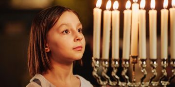 10 Innovative Ideas for Your Outdoor Hanukkah Menorah Display