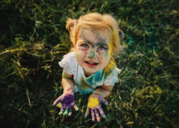 Kids’ Face Painting: A Canvas of Dreams and Fantasies