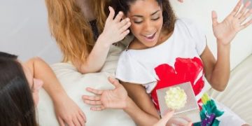 Elevating the Art of Baby Gifting: Celebrating New Beginnings in Singapore and Malaysia