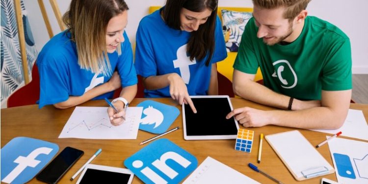 The Role and Responsibilities of OnlyFans Management Agencies