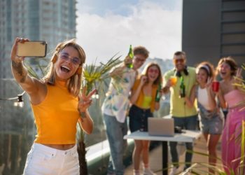 10 Tips for Making Your Next Party Stress-Free