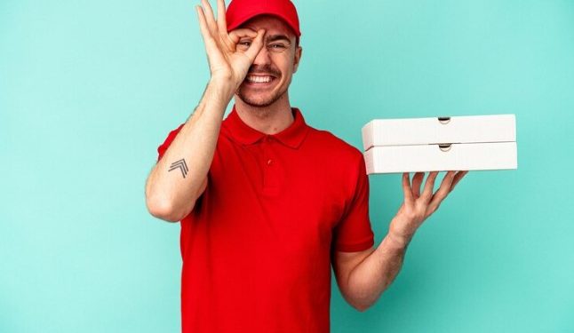 Branding your pizzeria with custom Pizza Boxes!