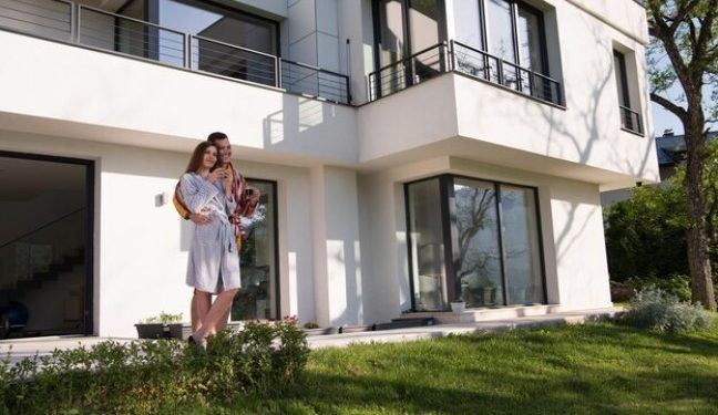 10 Essential Tips for Stunning Real Estate Photography