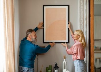 ﻿The Art of Framing: Elevating Your Space with Framed Artwork