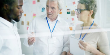 Navigating Growth and Competitive Edge in Pharmacy through Expert Consulting