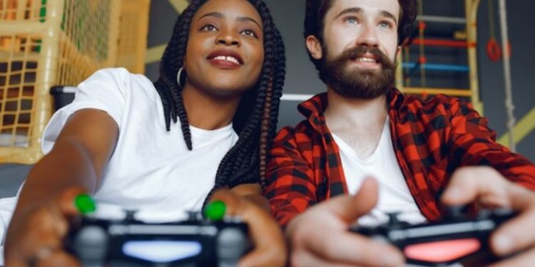 AMPMWIN: Exclusive Hacksaw Partnership at London Gaming Event