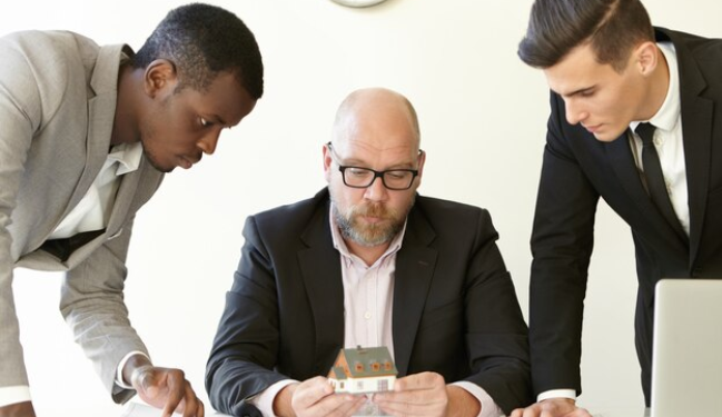 Why Hiring a Custom Home Builder Mandurah Is the Key to Your Dream Home