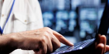 Navigating High IT Costs: A Guide to Efficient Solutions