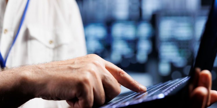 Navigating High IT Costs: A Guide to Efficient Solutions