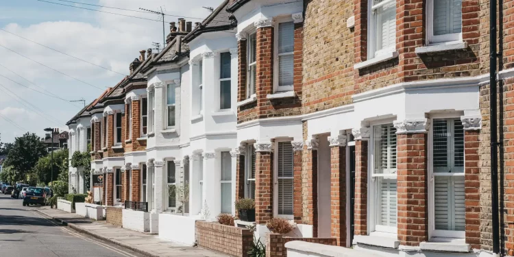Decoding Property Valuation: Unlocking Key Benefits and the Valuation Process