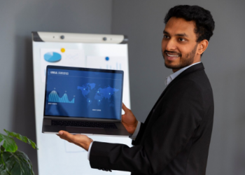 Understanding Salesforce Standard and Custom Objects