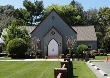 How Pressure Washing Extends the Life of Your Bluffton, SC Property