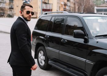 What Should Be Considered When Choosing a Security Guard Company?