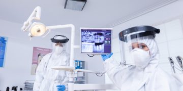 The Process of Crown Restoration and Fixed Bridge Fabrication