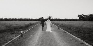 Choosing a Wedding Photographer: What Style Suits You as a Couple?