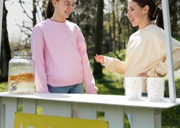 Help you earn money for your classmates or your team