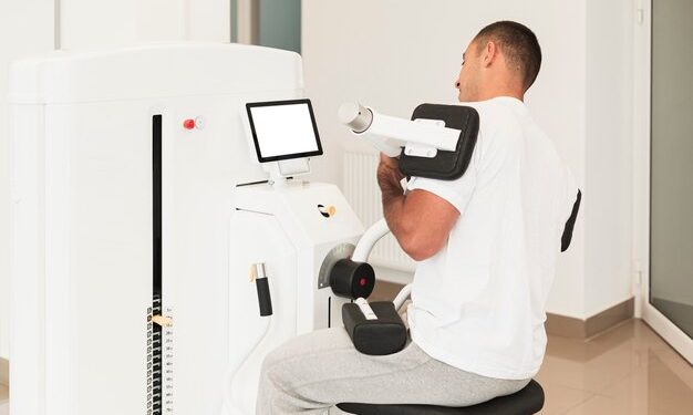 OnlyFans Surges Forward: Agencies and Directories Power New Growth