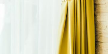 Velvet Curtains: Add a Touch of Glamour to Your Space