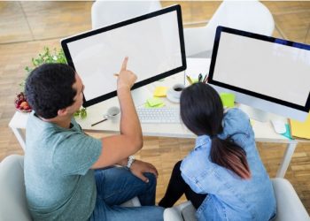 Mac vs. PC for Designers: Which is Better for Multi-Purpose Use?