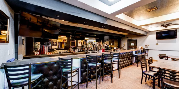 Discover the Best Outdoor Patio Restaurants in Peoria, AZ