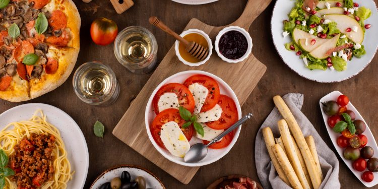 Delicious Italian Catering Options in Phoenix, AZ from Red Devil Italian Restaurant