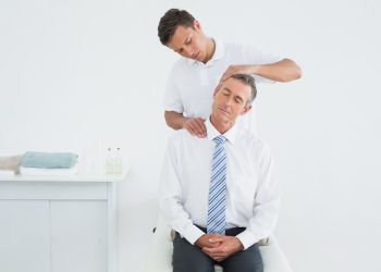 5 Key Benefits of Visiting a Holistic Chiropractor Near You