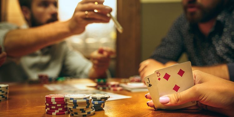 Poker Boom 2024 Why More and More People Are Playing Poker at Home