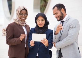 Starting a Business in Dubai Without a Degree