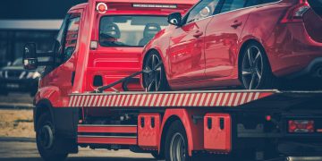 How Does Towing in Glendale Assist After Vehicle Breakdowns?