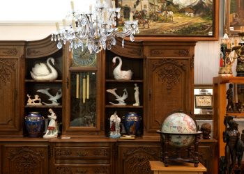 Can Sculptures and Figurines Add Personality to Home Decor?