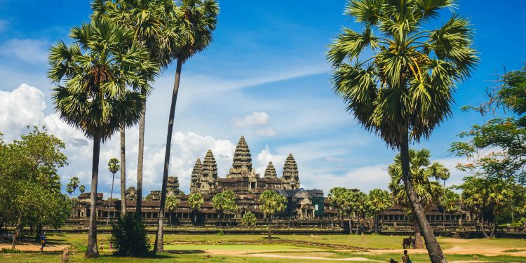 A Traveler’s Guide to Cambodia’s Best Destinations