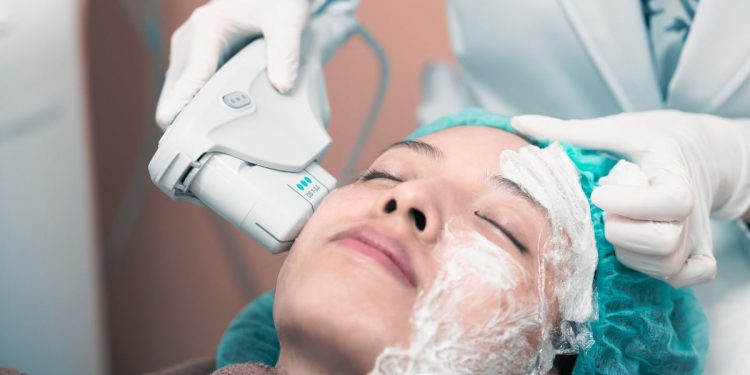 The Rise of Non-Invasive Beauty: Why HIFU Treatments Are Transforming the Aesthetic Industry