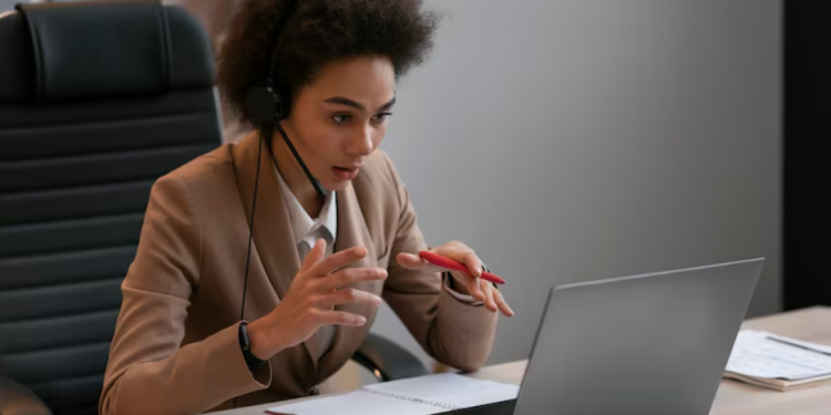 Simple Computer Fixes You Can Do at Home (And When It’s Time to Call an Onsite Technician)