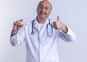Benefits of Calcium Tablets for Strong Teeth and Bones