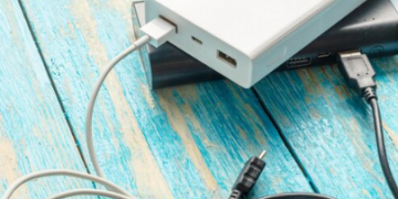 The Ultimate Guide to GaN Charger Wattage: 65W vs 100W vs 140W