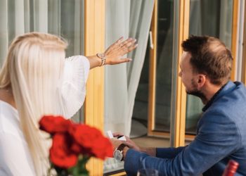 Budget vs. Reality: Why Renting Your Wedding Decor is a Lifesaver