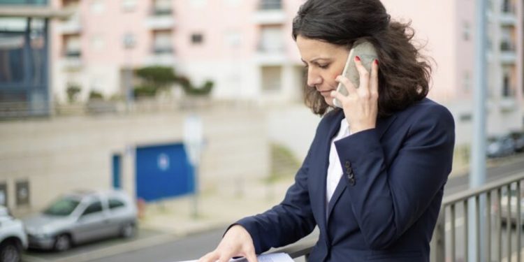 Santa Ana Mobile Notary Services That Come to You